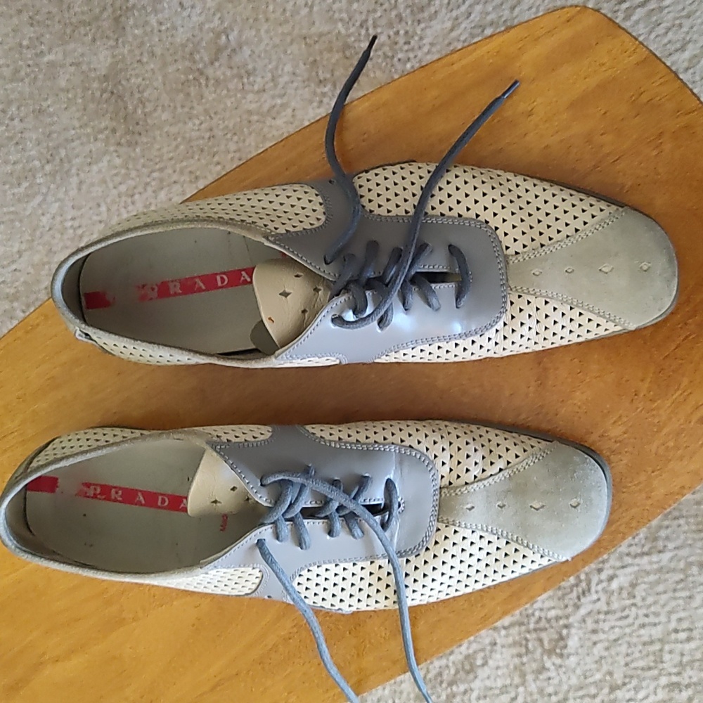 Prada Vintage Cream and Gray Oxfords Size 7.5